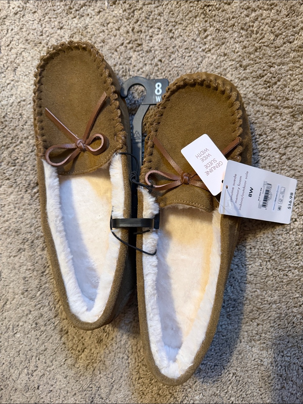 Women’s slippers
